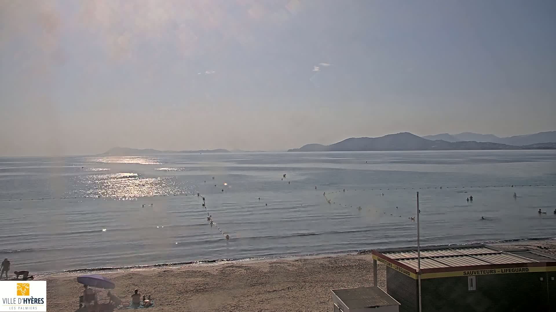 Hyeres - Plage dees Estagnets Beach Live Cam - Toulon, Var, Provence-Alpes-Cote d’Azur, France
