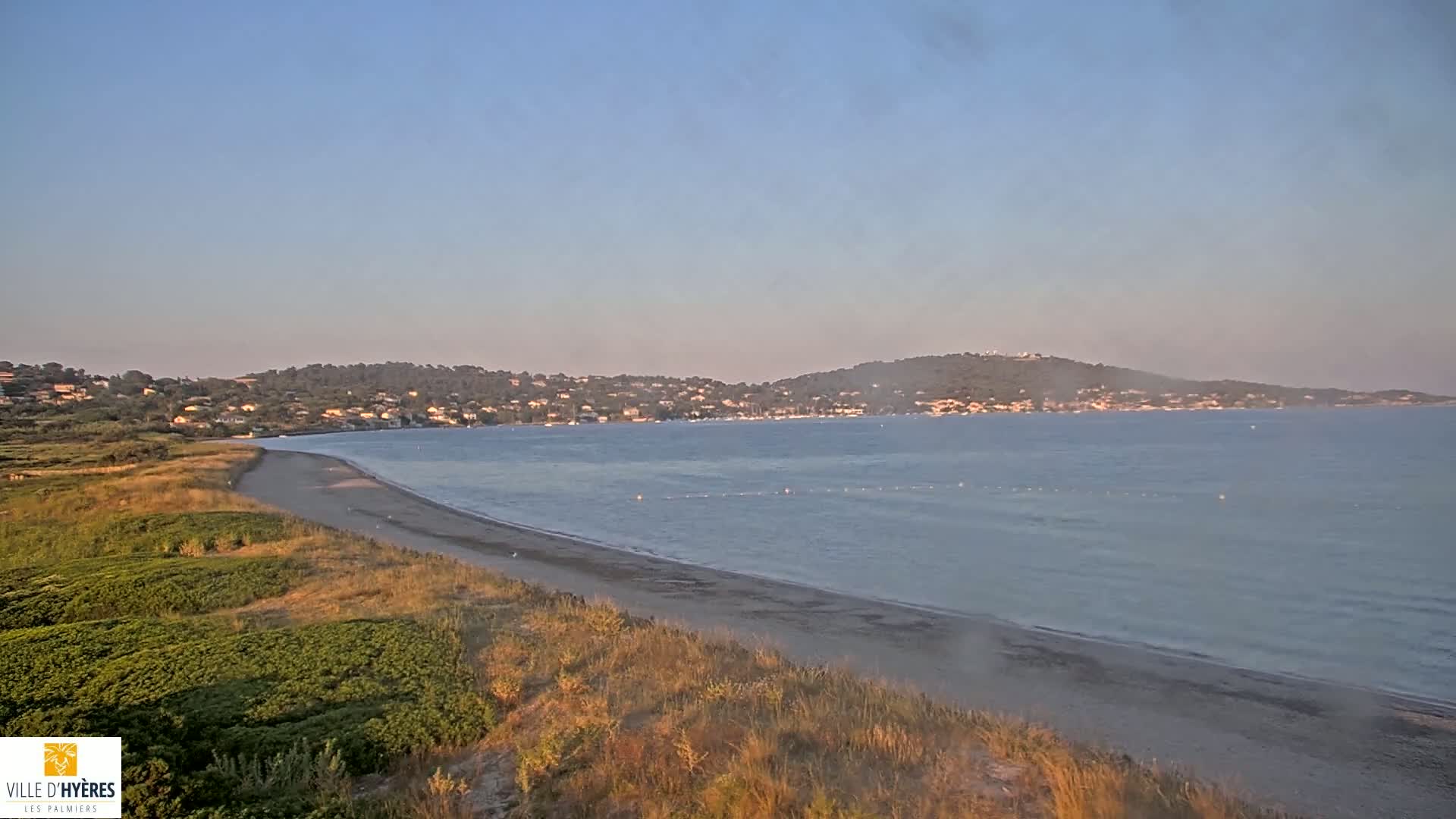 Hyeres - Plage dees Estagnets Beach Live Cam - Toulon, Var, Provence-Alpes-Cote d’Azur, France