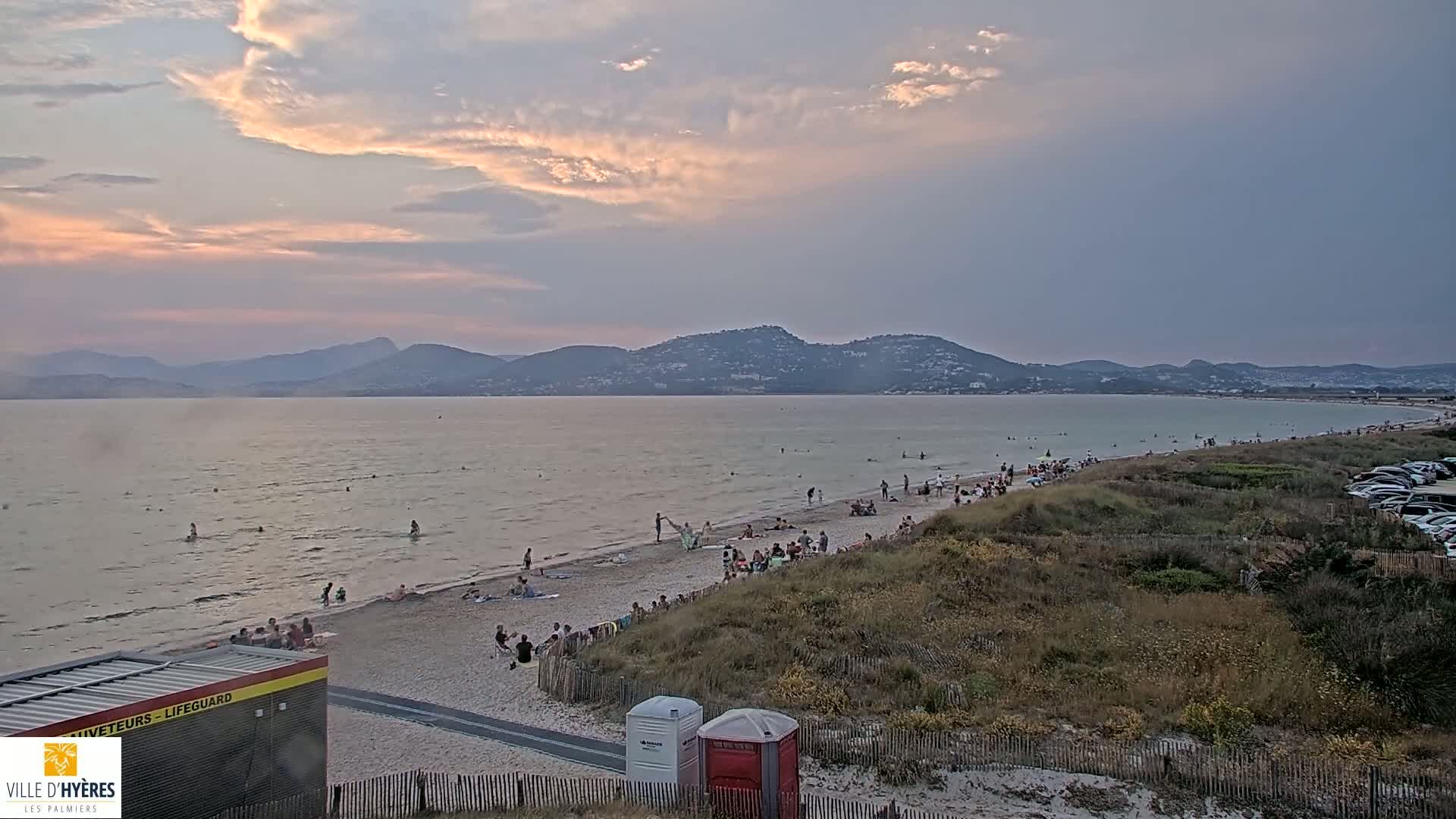 Hyeres - Plage dees Estagnets Beach Live Cam - Toulon, Var, Provence-Alpes-Cote d’Azur, France