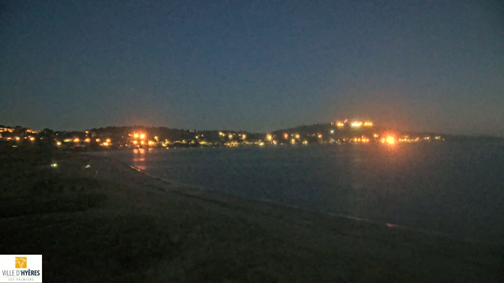 Hyeres - Plage dees Estagnets Beach Live Cam - Toulon, Var, Provence-Alpes-Cote d’Azur, France