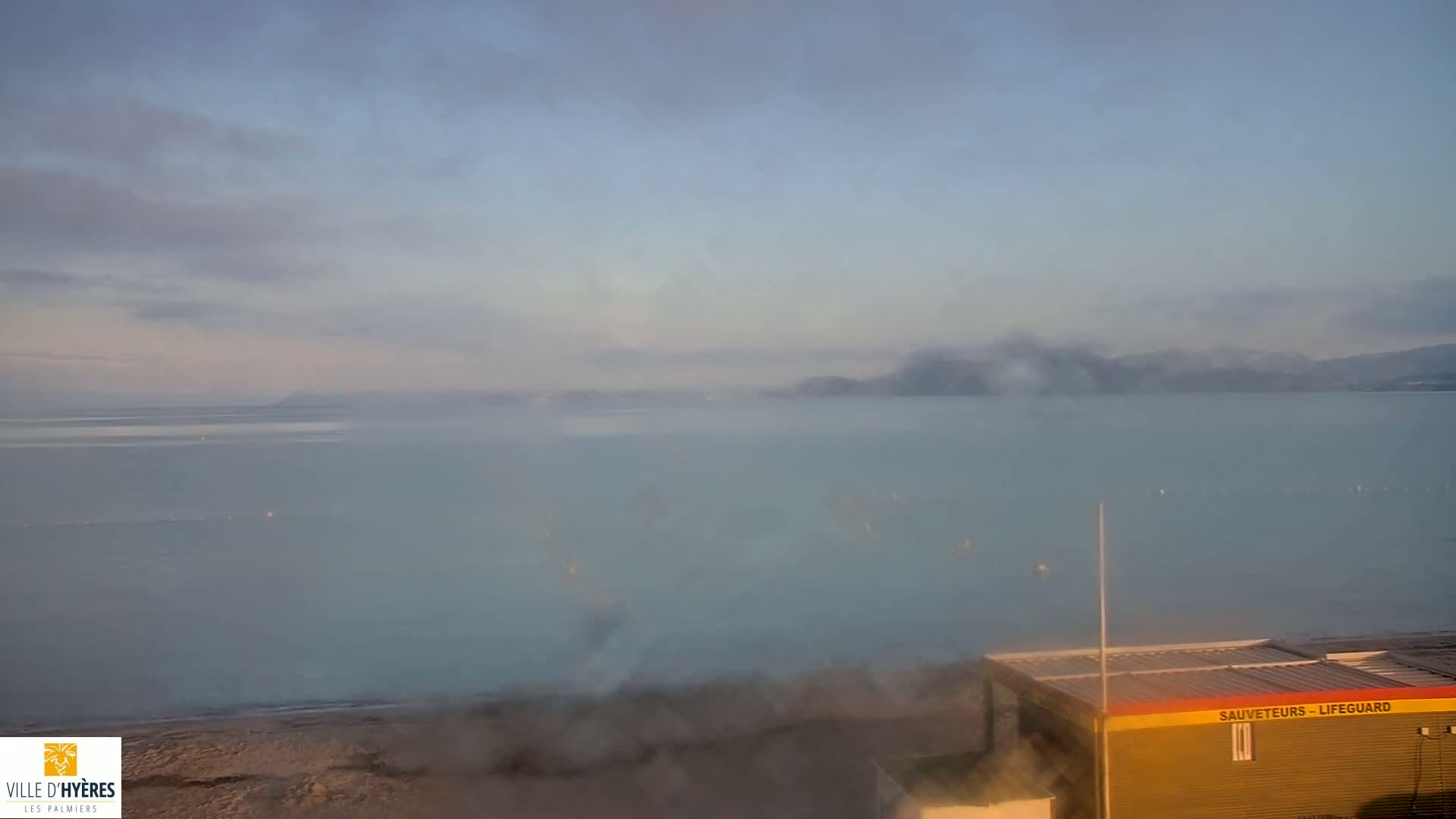 Hyeres - Plage dees Estagnets Beach Live Cam - Toulon, Var, Provence-Alpes-Cote d’Azur, France