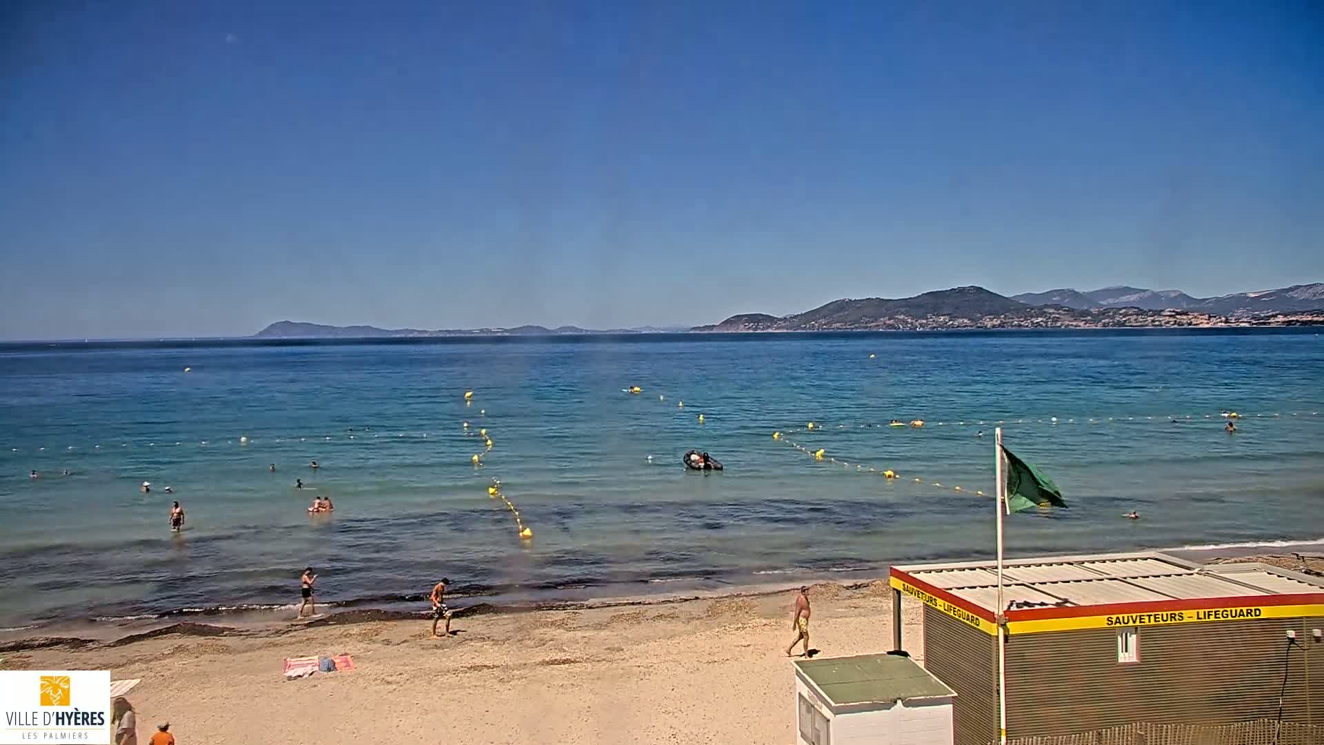 Hyeres - Plage dees Estagnets Beach Live Cam - Toulon, Var, Provence-Alpes-Cote d’Azur, France