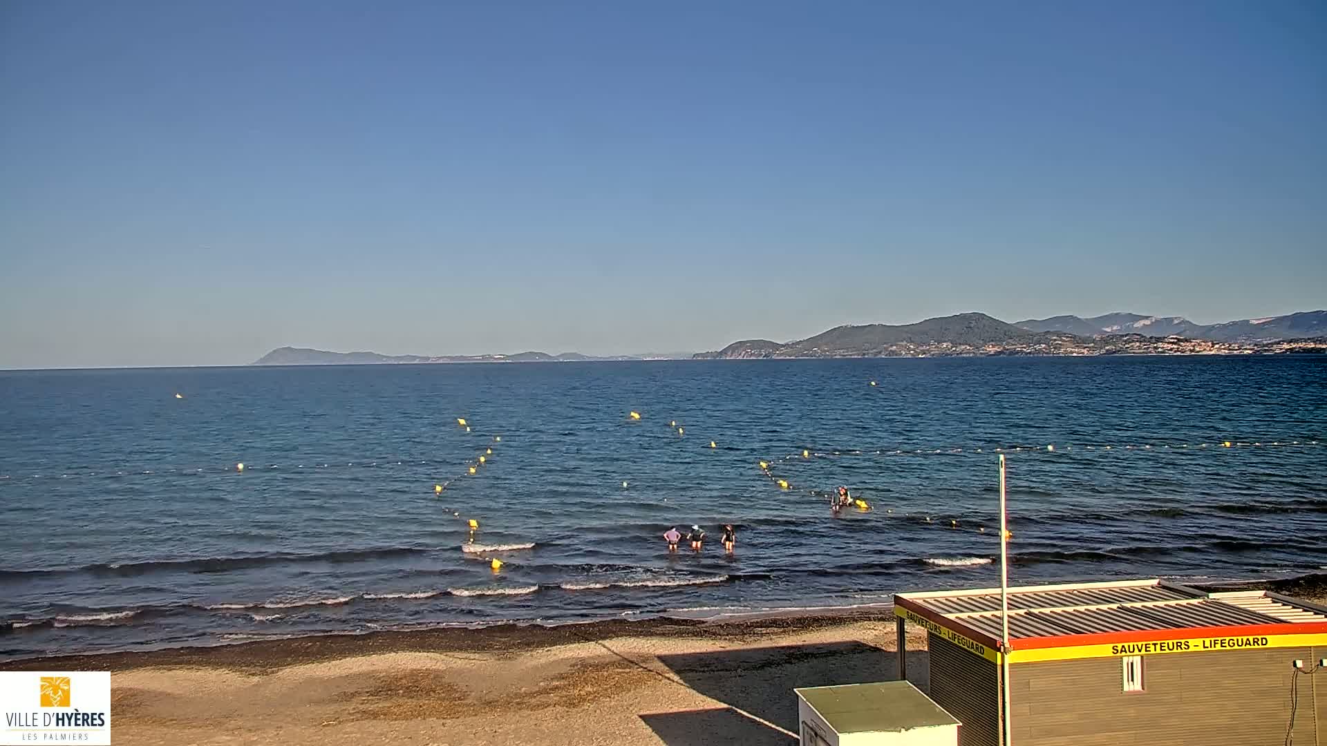 Hyeres - Plage dees Estagnets Beach Live Cam - Toulon, Var, Provence-Alpes-Cote d’Azur, France