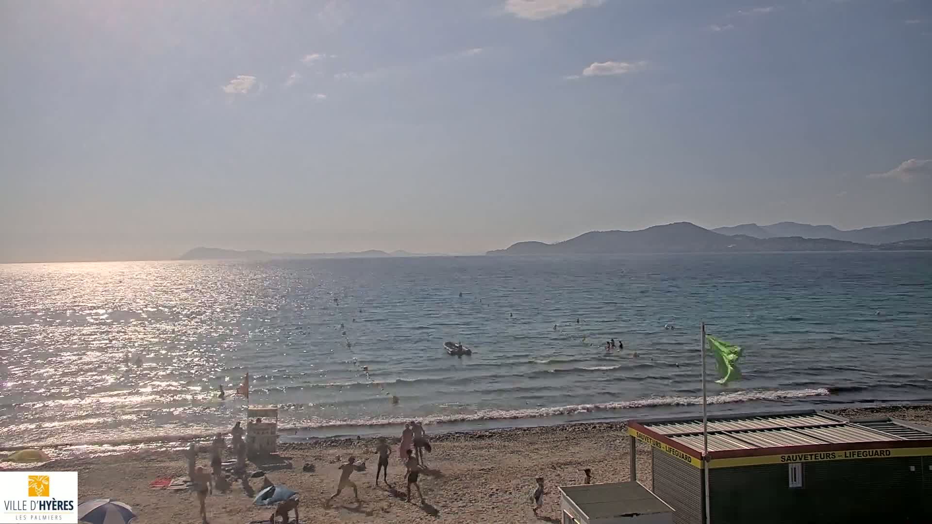 Hyeres - Plage dees Estagnets Beach Live Cam - Toulon, Var, Provence-Alpes-Cote d’Azur, France