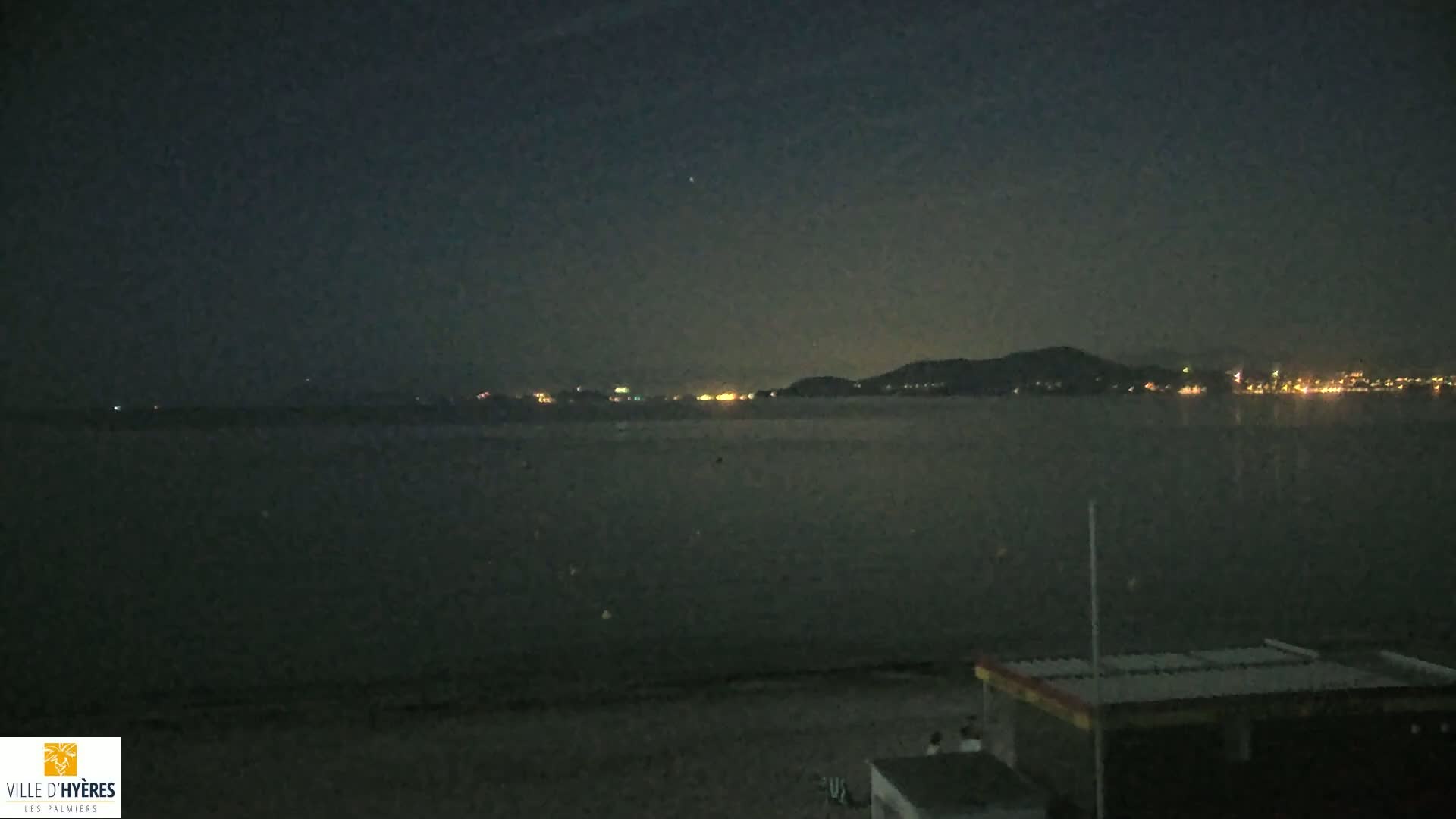 Hyeres - Plage dees Estagnets Beach Live Cam - Toulon, Var, Provence-Alpes-Cote d’Azur, France
