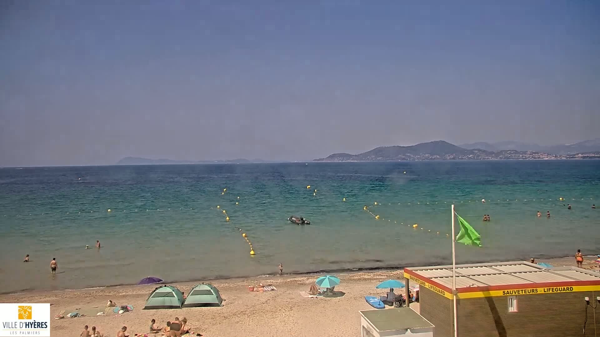Hyeres - Plage dees Estagnets Beach Live Cam - Toulon, Var, Provence-Alpes-Cote d’Azur, France
