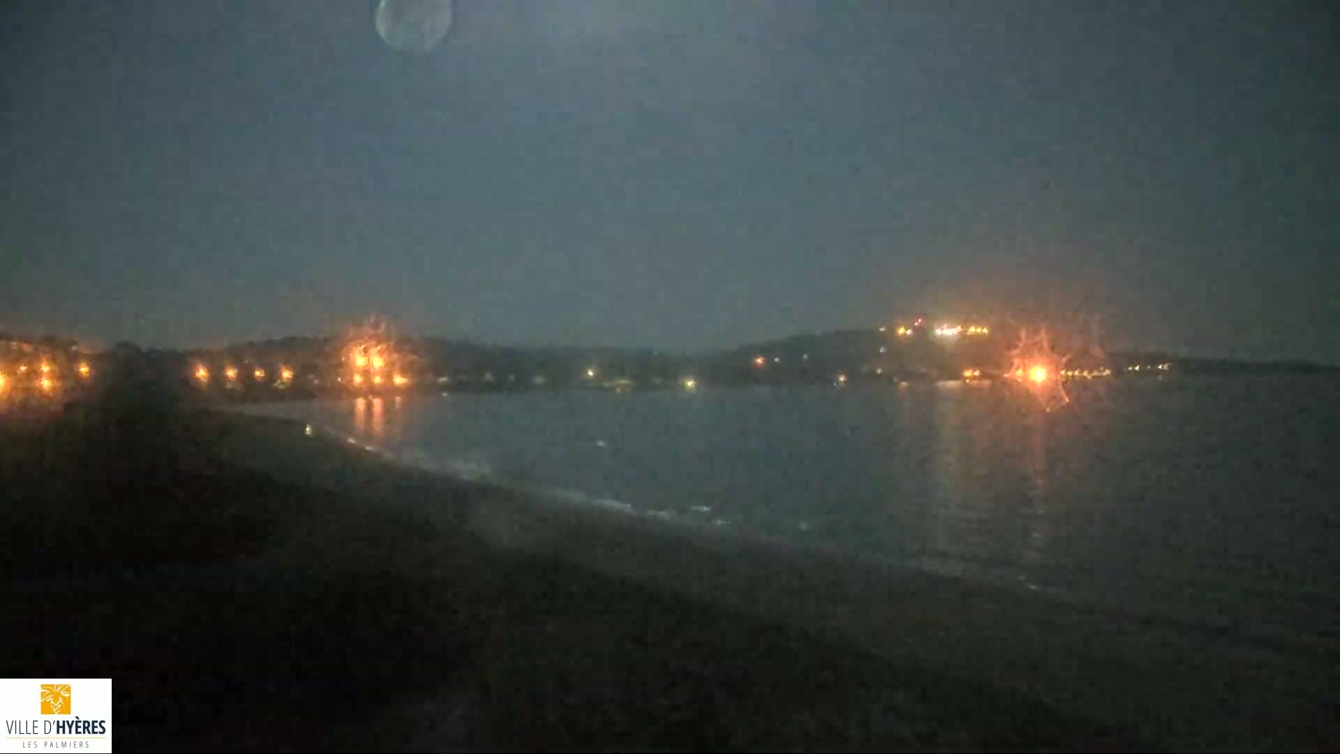 Hyeres - Plage dees Estagnets Beach Live Cam - Toulon, Var, Provence-Alpes-Cote d’Azur, France