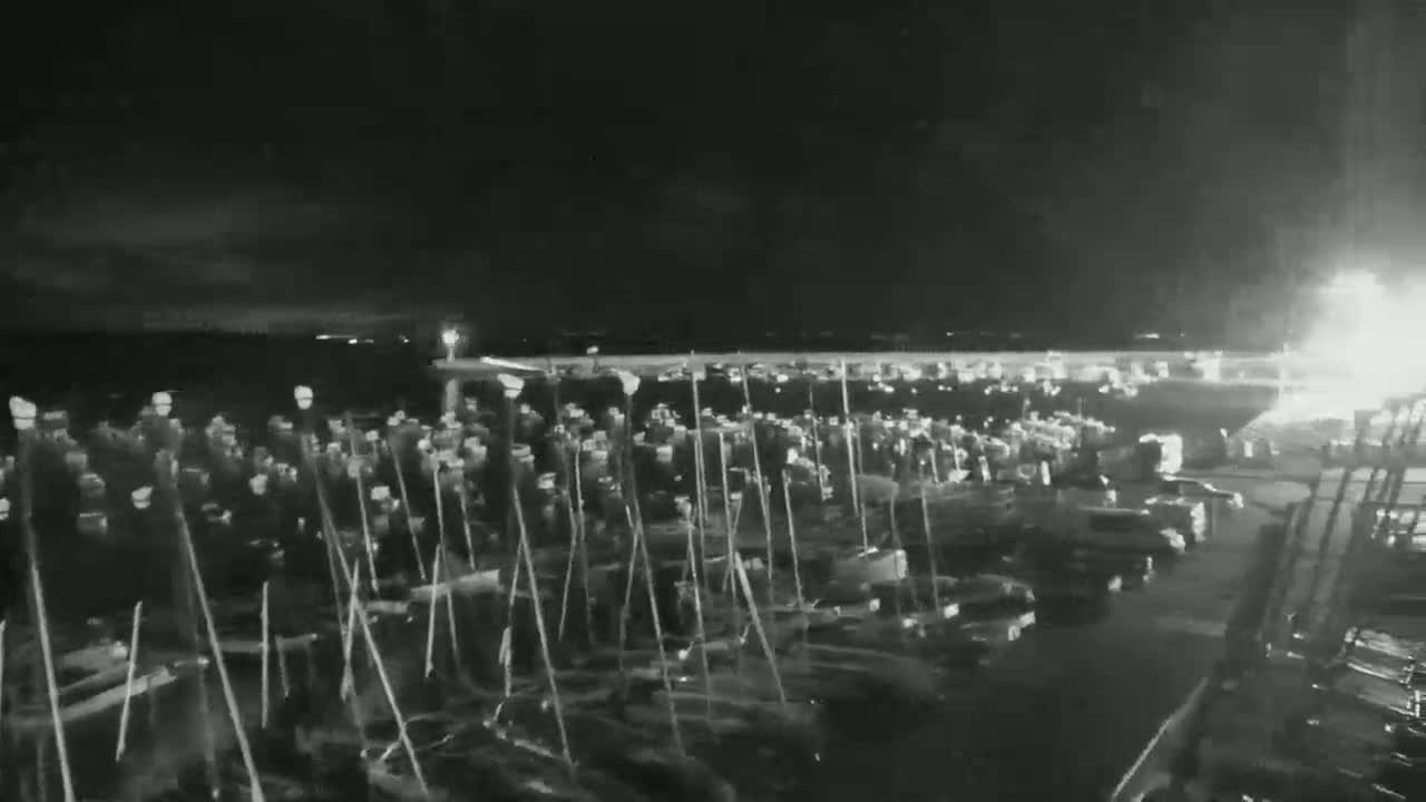 Erquy Comune & Port Live Cam - Saint-Brieuc, Cotes-d'Armor, Bretagne, France