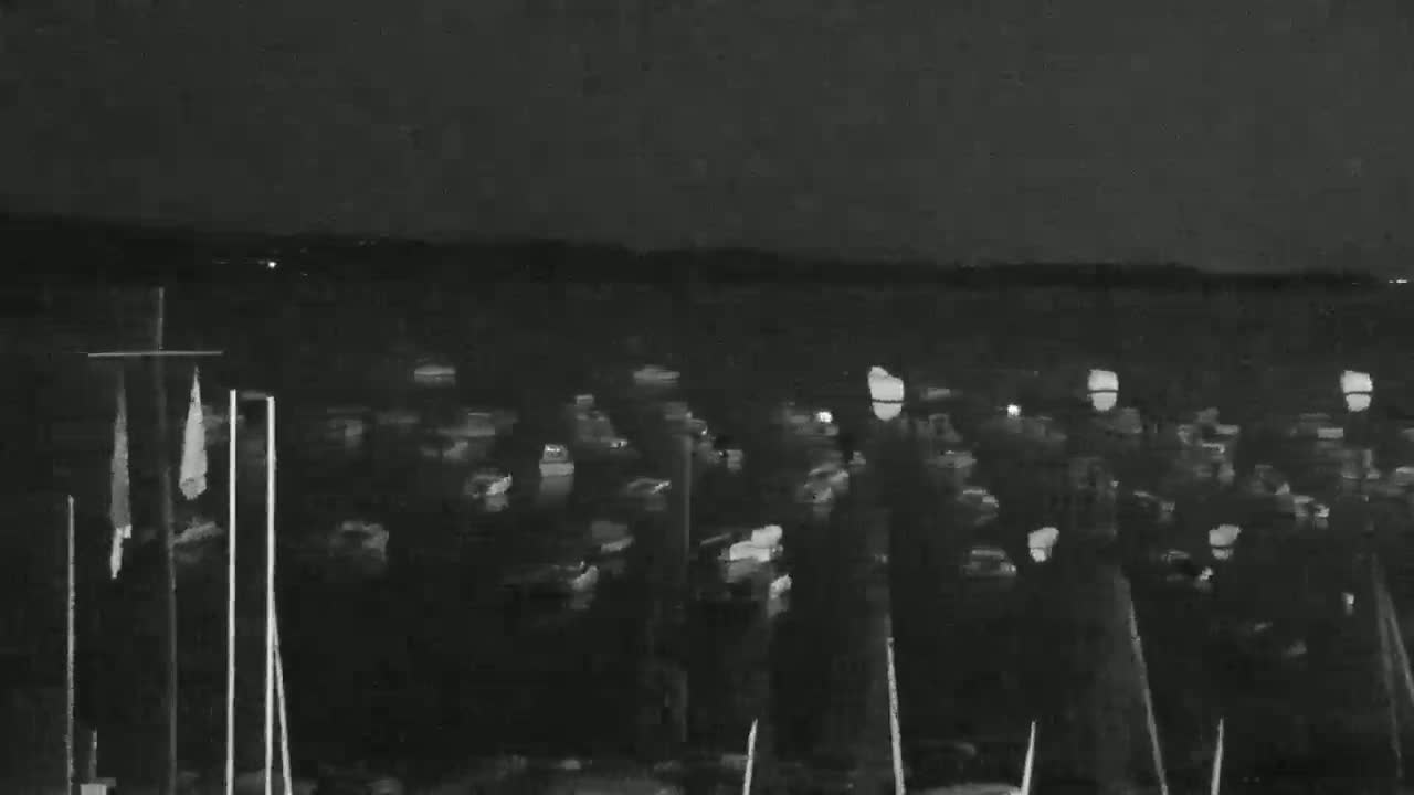 Erquy Comune & Port Live Cam - Saint-Brieuc, Cotes-d'Armor, Bretagne, France