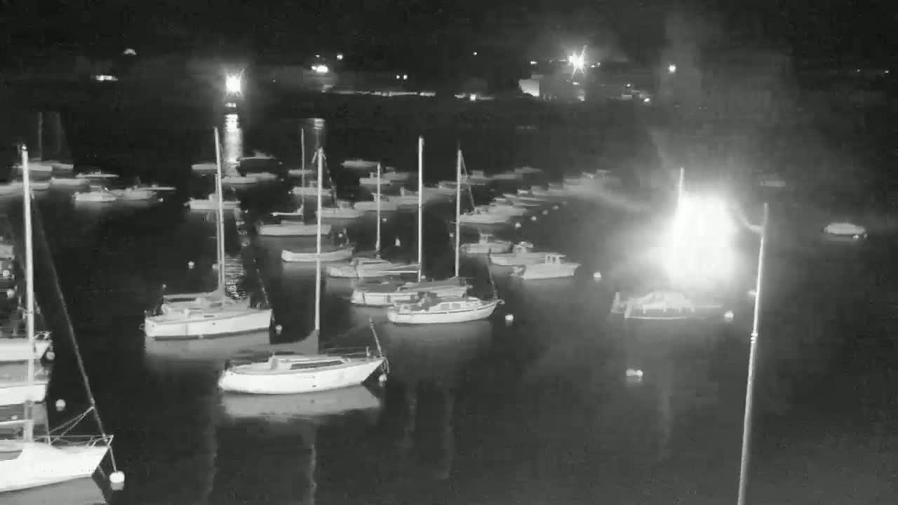 Erquy Comune & Port Live Cam - Saint-Brieuc, Cotes-d'Armor, Bretagne, France