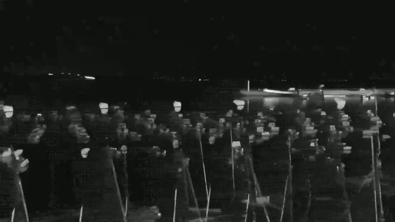 Erquy Comune & Port Live Cam - Saint-Brieuc, Cotes-d'Armor, Bretagne, France