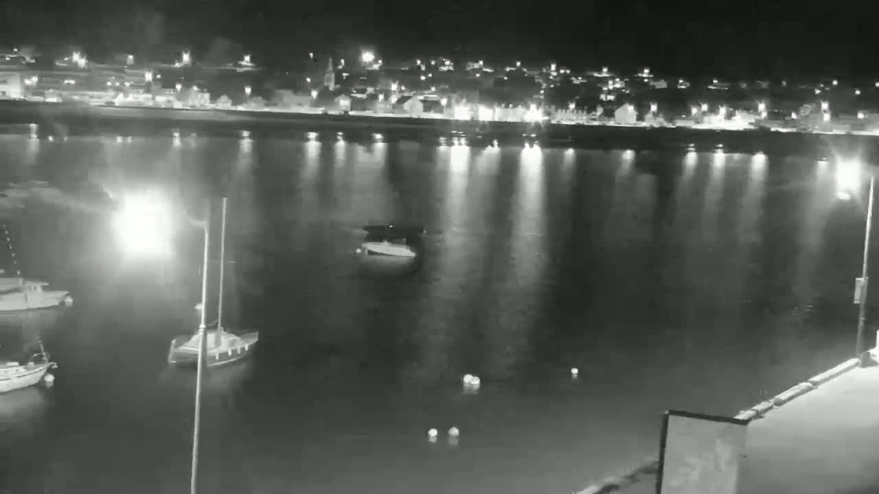 Erquy Comune & Port Live Cam - Saint-Brieuc, Cotes-d'Armor, Bretagne, France