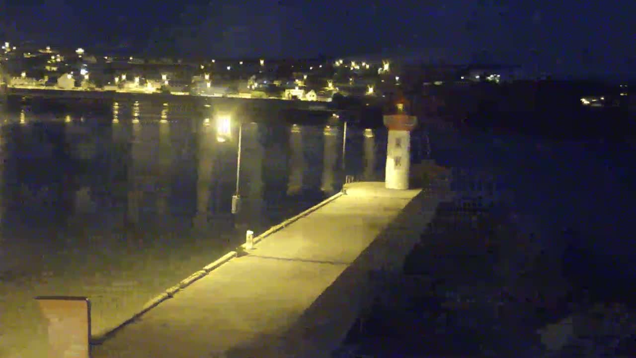Erquy Comune & Port Live Cam - Saint-Brieuc, Cotes-d'Armor, Bretagne, France