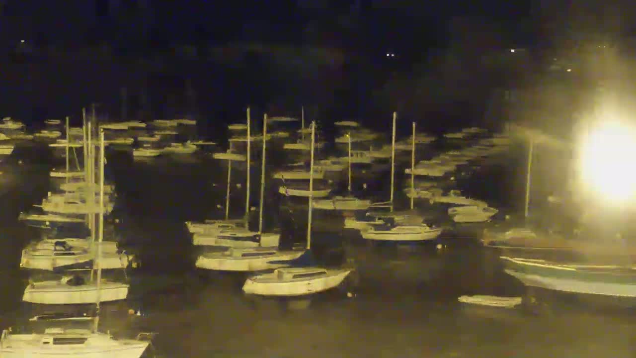 Erquy Comune & Port Live Cam - Saint-Brieuc, Cotes-d'Armor, Bretagne, France