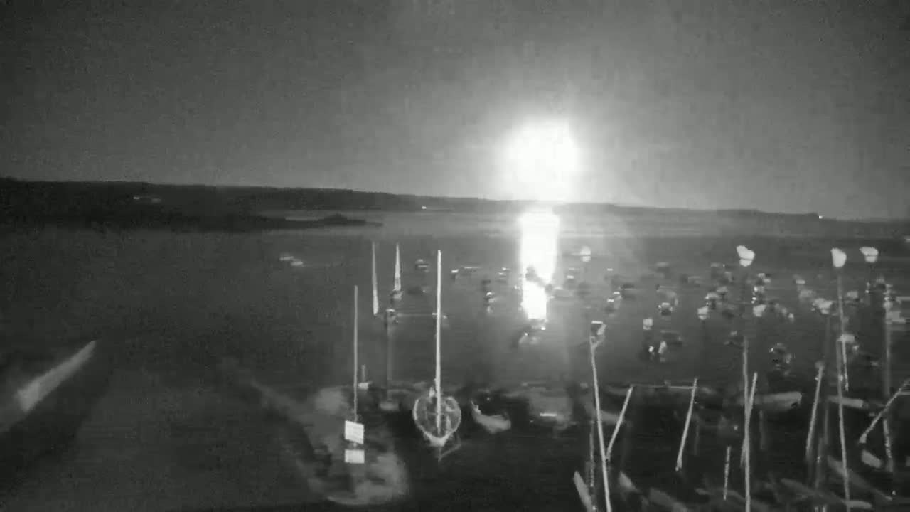 Erquy Comune & Port Live Cam - Saint-Brieuc, Cotes-d'Armor, Bretagne, France