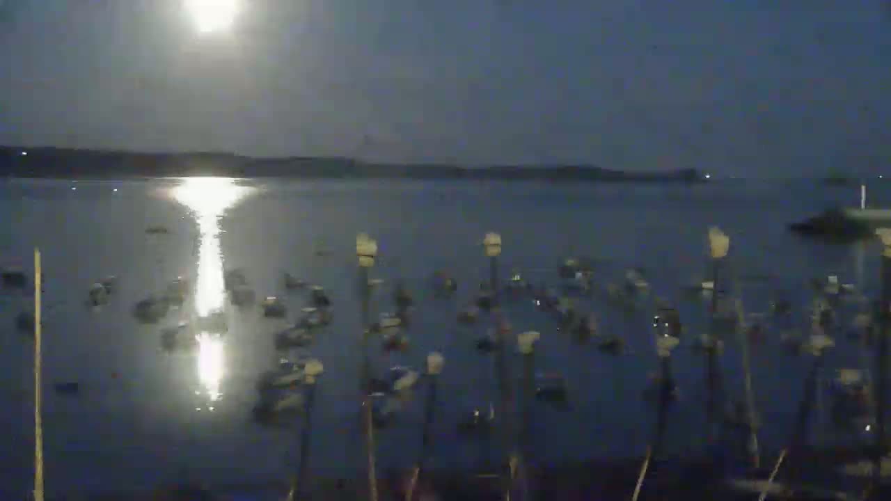 Erquy Comune & Port Live Cam - Saint-Brieuc, Cotes-d'Armor, Bretagne, France