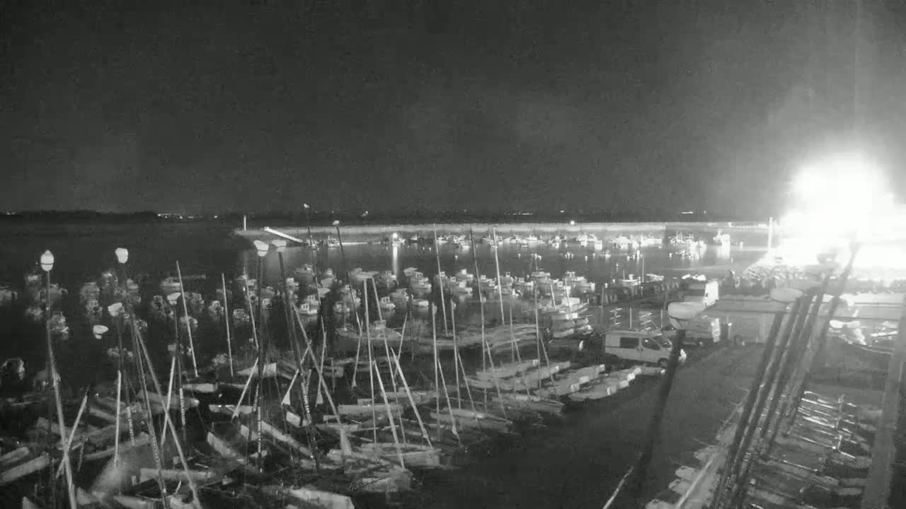 Erquy Comune & Port Live Cam - Saint-Brieuc, Cotes-d'Armor, Bretagne, France