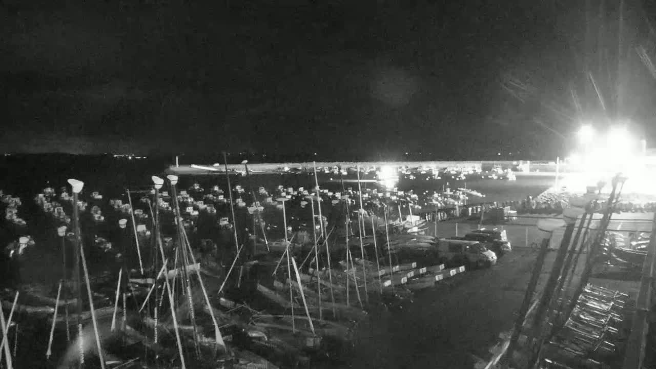 Erquy Comune & Port Live Cam - Saint-Brieuc, Cotes-d'Armor, Bretagne, France