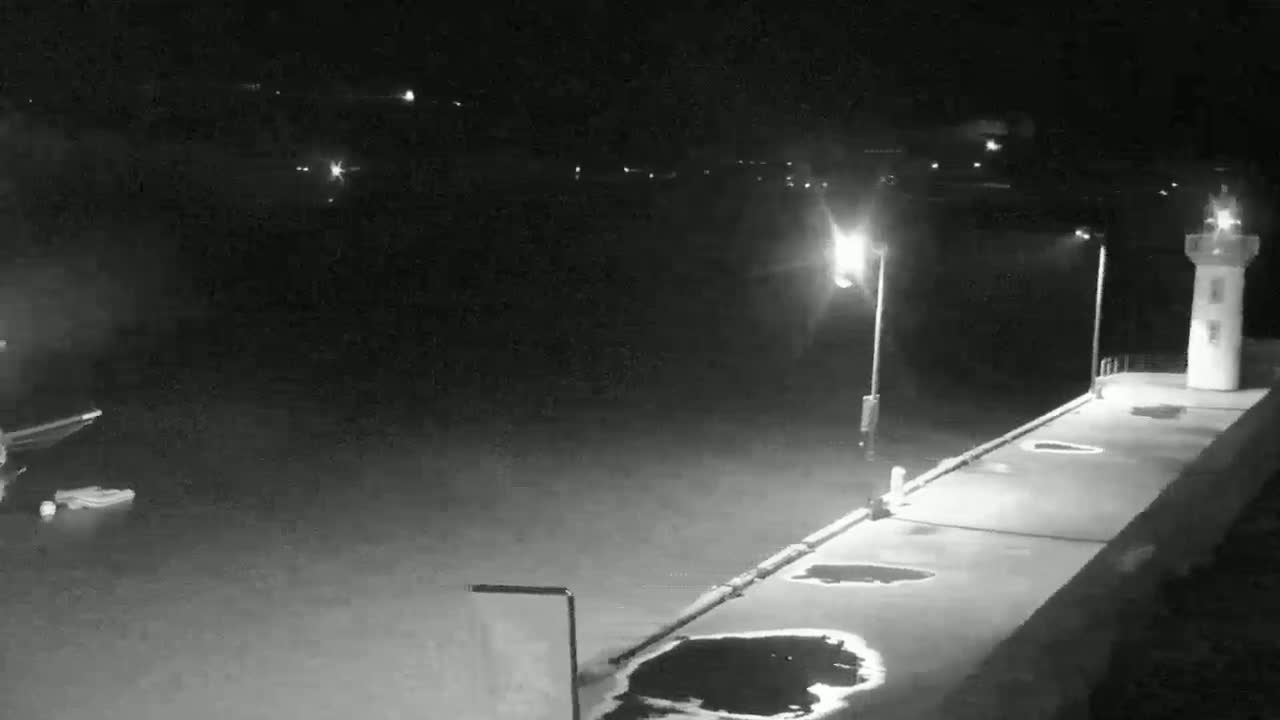 Erquy Comune & Port Live Cam - Saint-Brieuc, Cotes-d'Armor, Bretagne, France