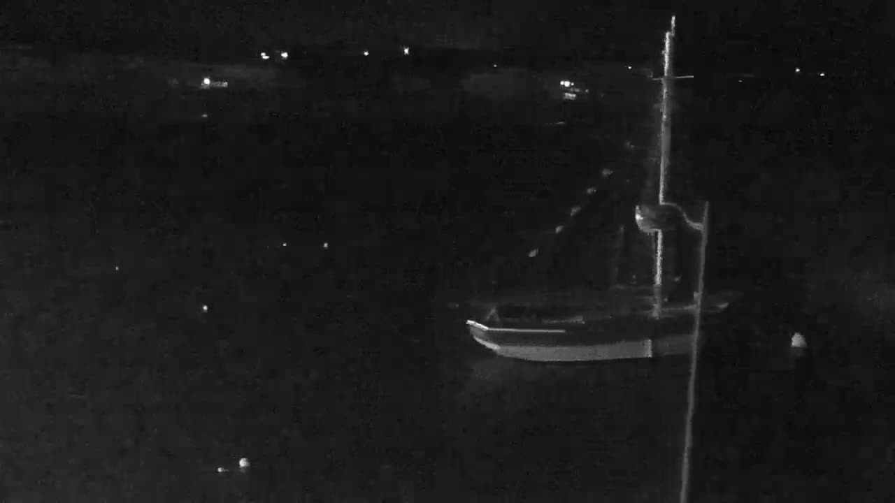 Erquy Comune & Port Live Cam - Saint-Brieuc, Cotes-d'Armor, Bretagne, France
