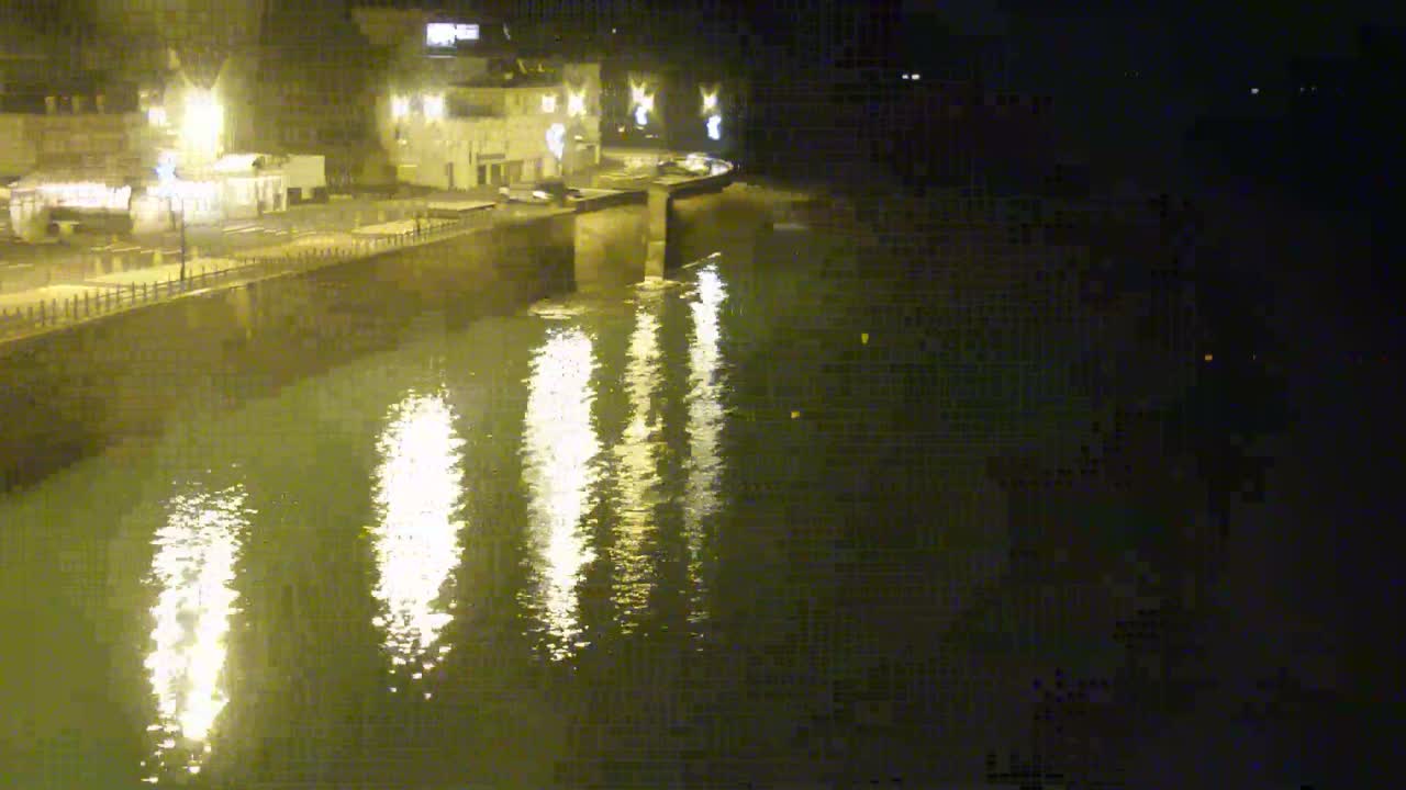 Erquy Comune & Port Live Cam - Saint-Brieuc, Cotes-d'Armor, Bretagne, France