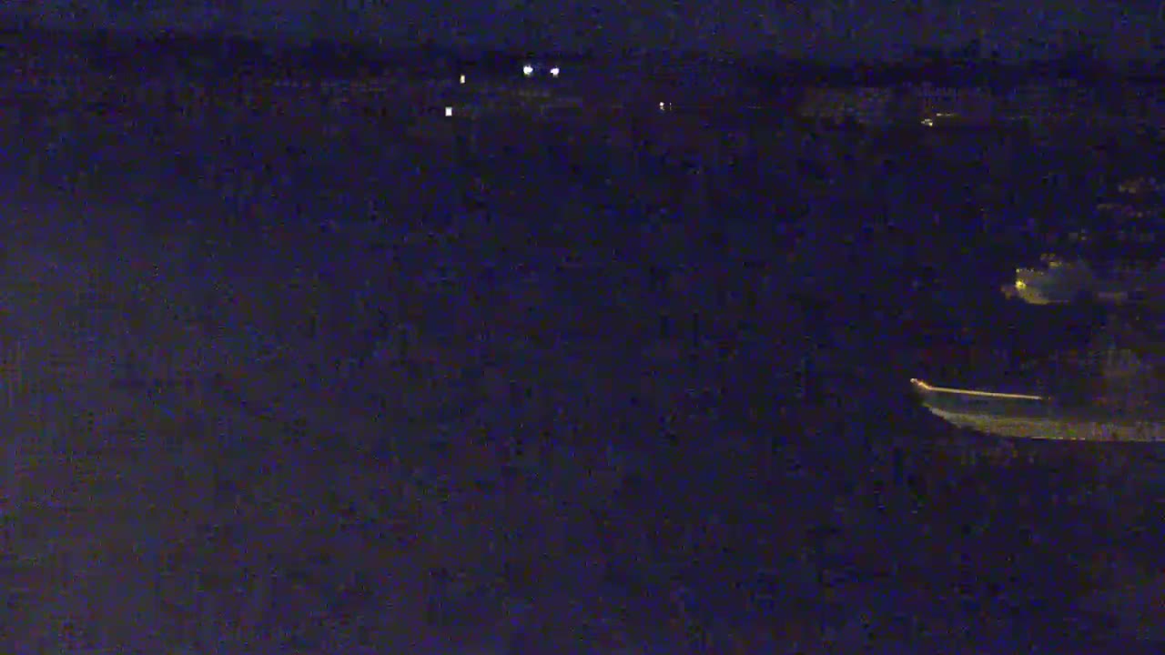 Erquy Comune & Port Live Cam - Saint-Brieuc, Cotes-d'Armor, Bretagne, France
