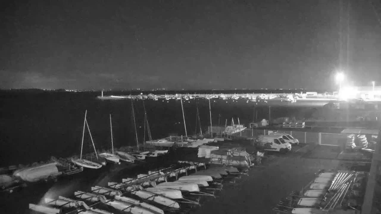 Erquy Comune & Port Live Cam - Saint-Brieuc, Cotes-d'Armor, Bretagne, France