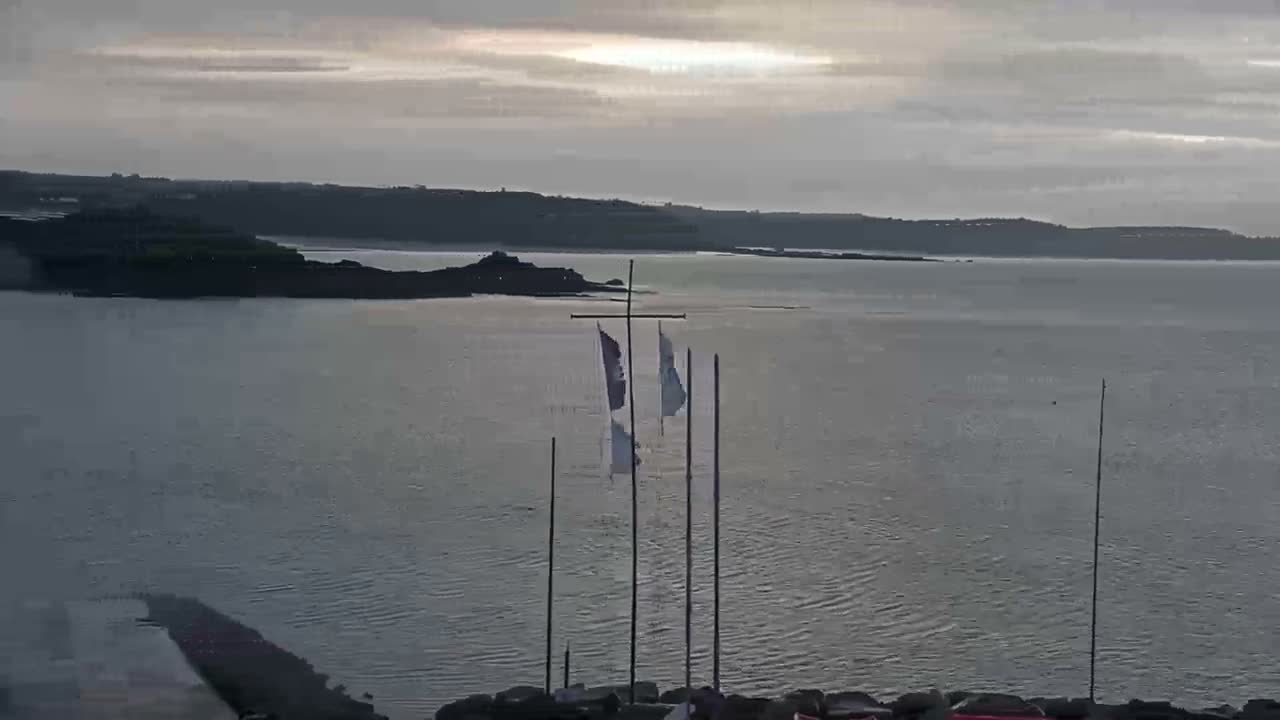 Erquy Comune & Port Live Cam - Saint-Brieuc, Cotes-d'Armor, Bretagne, France