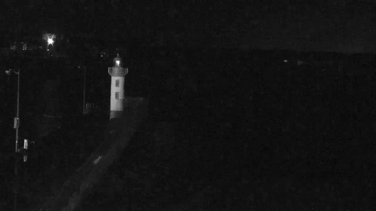 Erquy Comune & Port Live Cam - Saint-Brieuc, Cotes-d'Armor, Bretagne, France