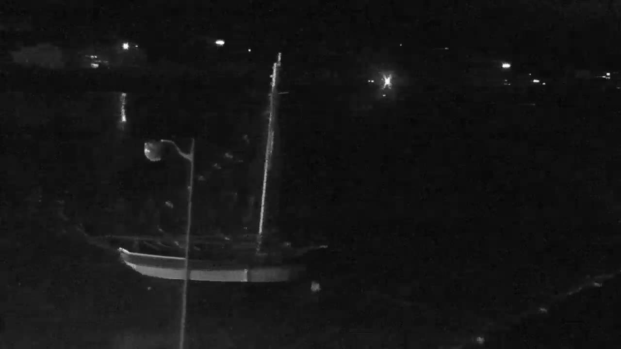 Erquy Comune & Port Live Cam - Saint-Brieuc, Cotes-d'Armor, Bretagne, France