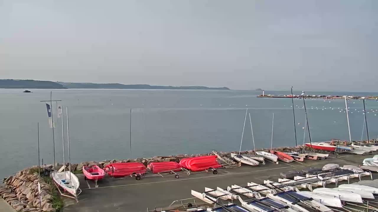 Erquy Comune & Port Live Cam - Saint-Brieuc, Cotes-d'Armor, Bretagne, France
