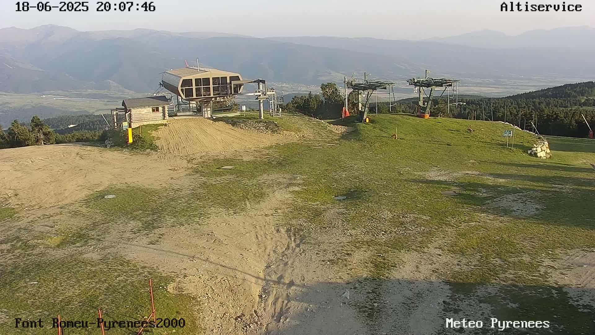 Font-Romeu Ski Slopes & Pyrenees Summits Panaromic 360 Live Cam - Prades, Pyrenees-Orientales, Occitanie, France