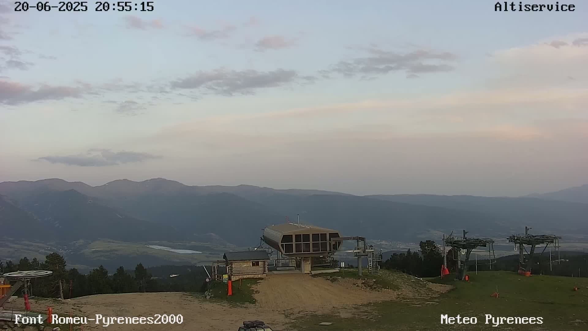 Font-Romeu Ski Slopes & Pyrenees Summits Panaromic 360 Live Cam - Prades, Pyrenees-Orientales, Occitanie, France