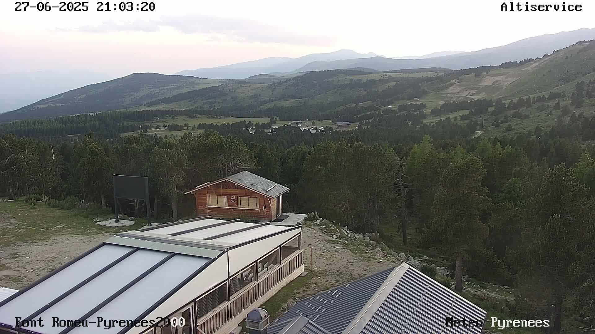 Font-Romeu Ski Slopes & Pyrenees Summits Panaromic 360 Live Cam - Prades, Pyrenees-Orientales, Occitanie, France