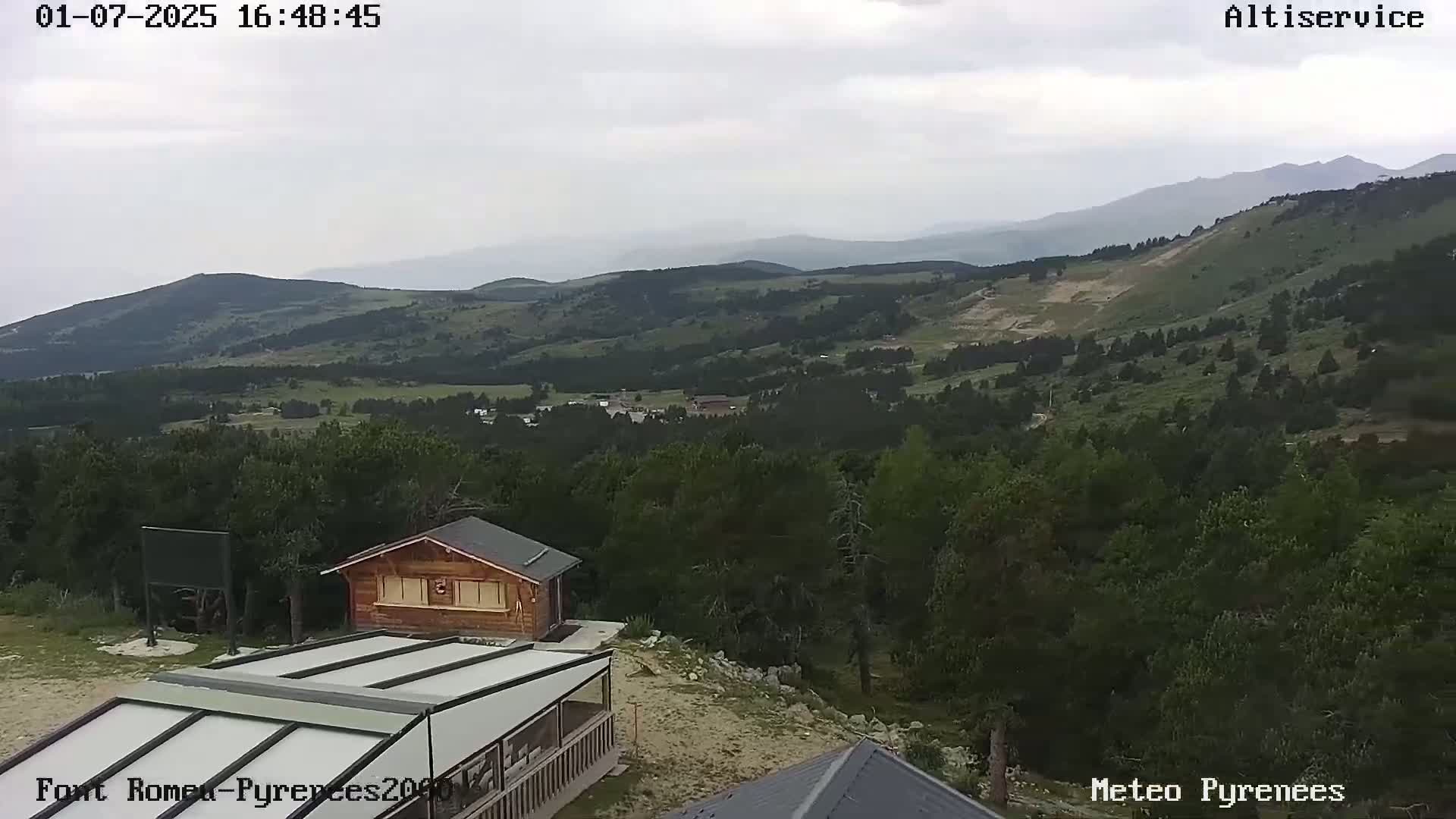 Font-Romeu Ski Slopes & Pyrenees Summits Panaromic 360 Live Cam - Prades, Pyrenees-Orientales, Occitanie, France