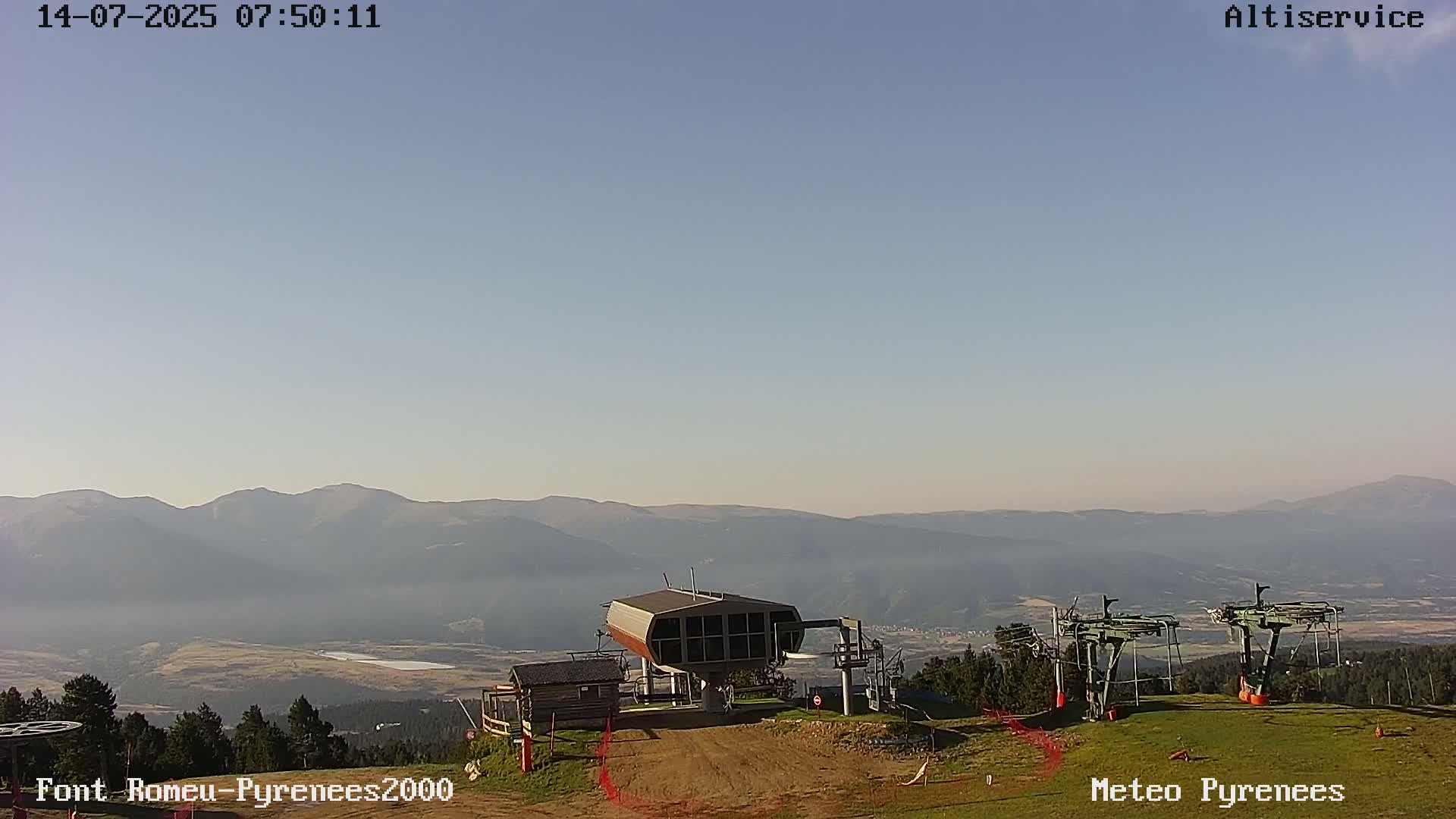 Font-Romeu Ski Slopes & Pyrenees Summits Panaromic 360 Live Cam - Prades, Pyrenees-Orientales, Occitanie, France