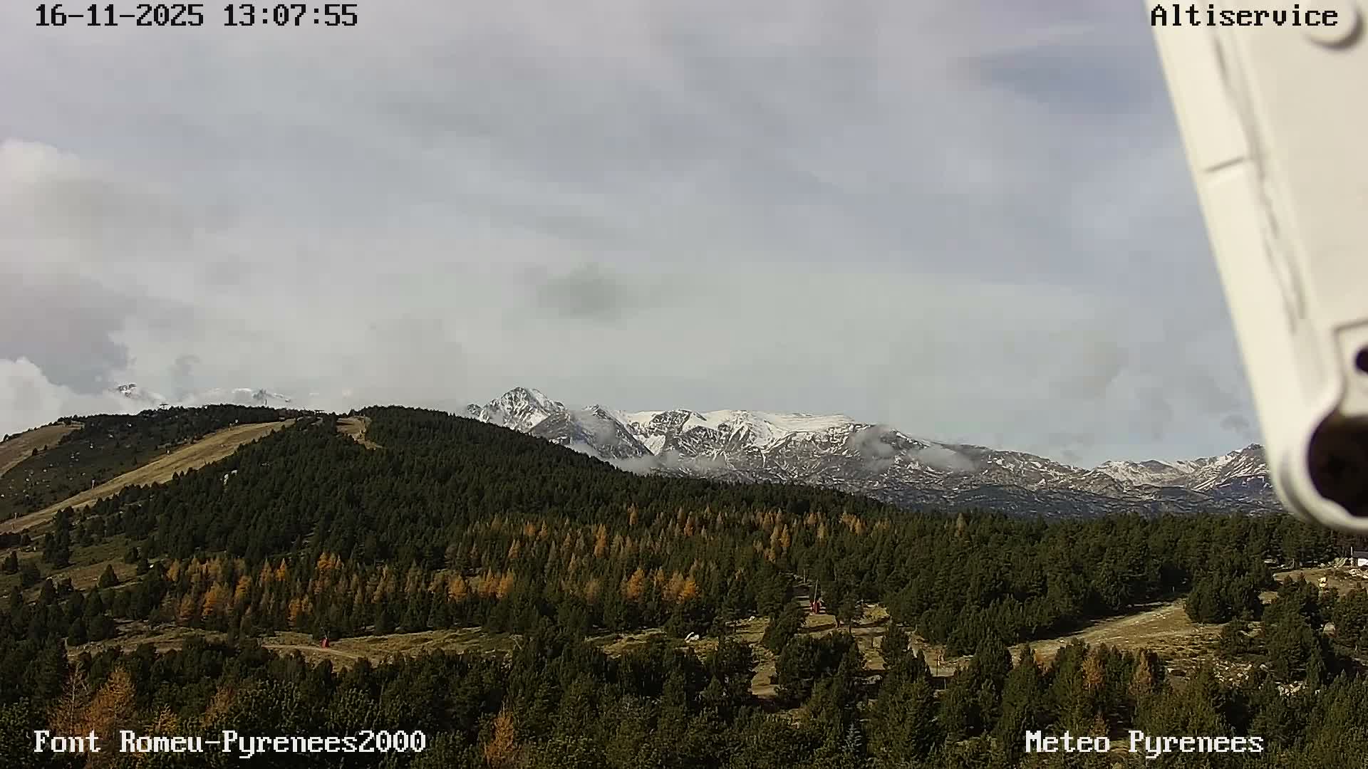 Font-Romeu Ski Slopes & Pyrenees Summits Panaromic 360 Live Cam - Prades, Pyrenees-Orientales, Occitanie, France