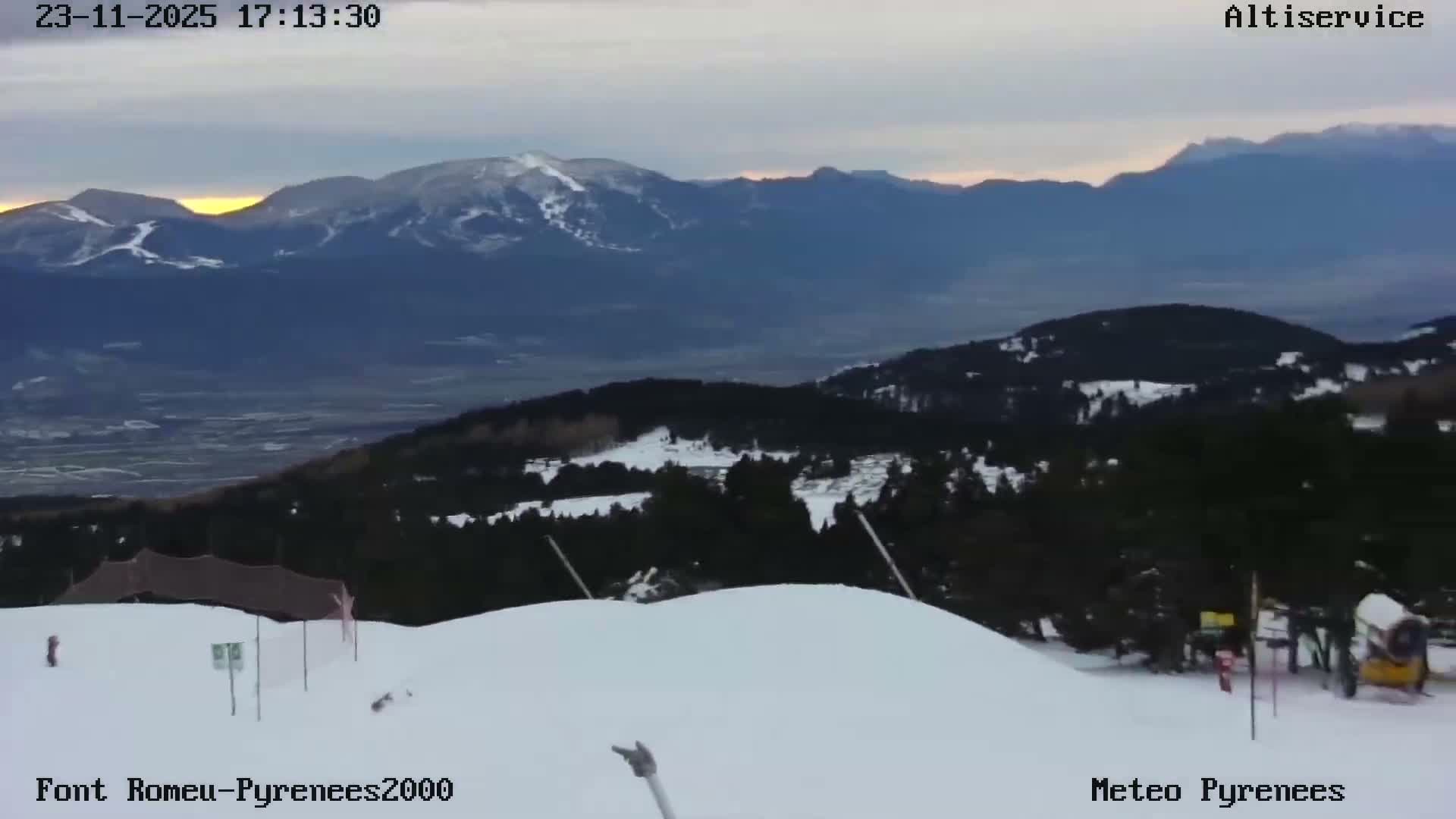 Font-Romeu Ski Slopes & Pyrenees Summits Panaromic 360 Live Cam - Prades, Pyrenees-Orientales, Occitanie, France