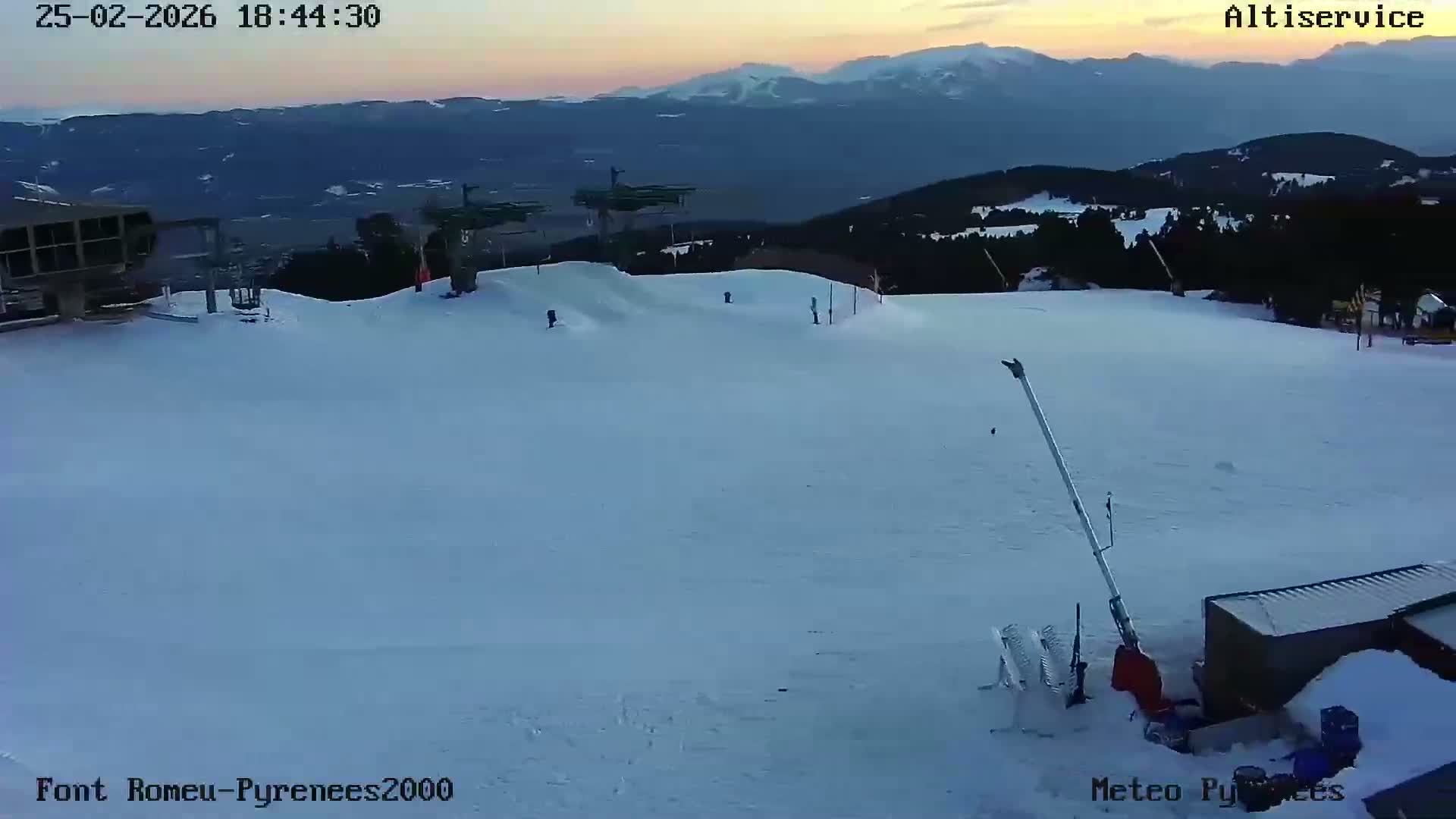 Font-Romeu Ski Slopes & Pyrenees Summits Panaromic 360 Live Cam - Prades, Pyrenees-Orientales, Occitanie, France