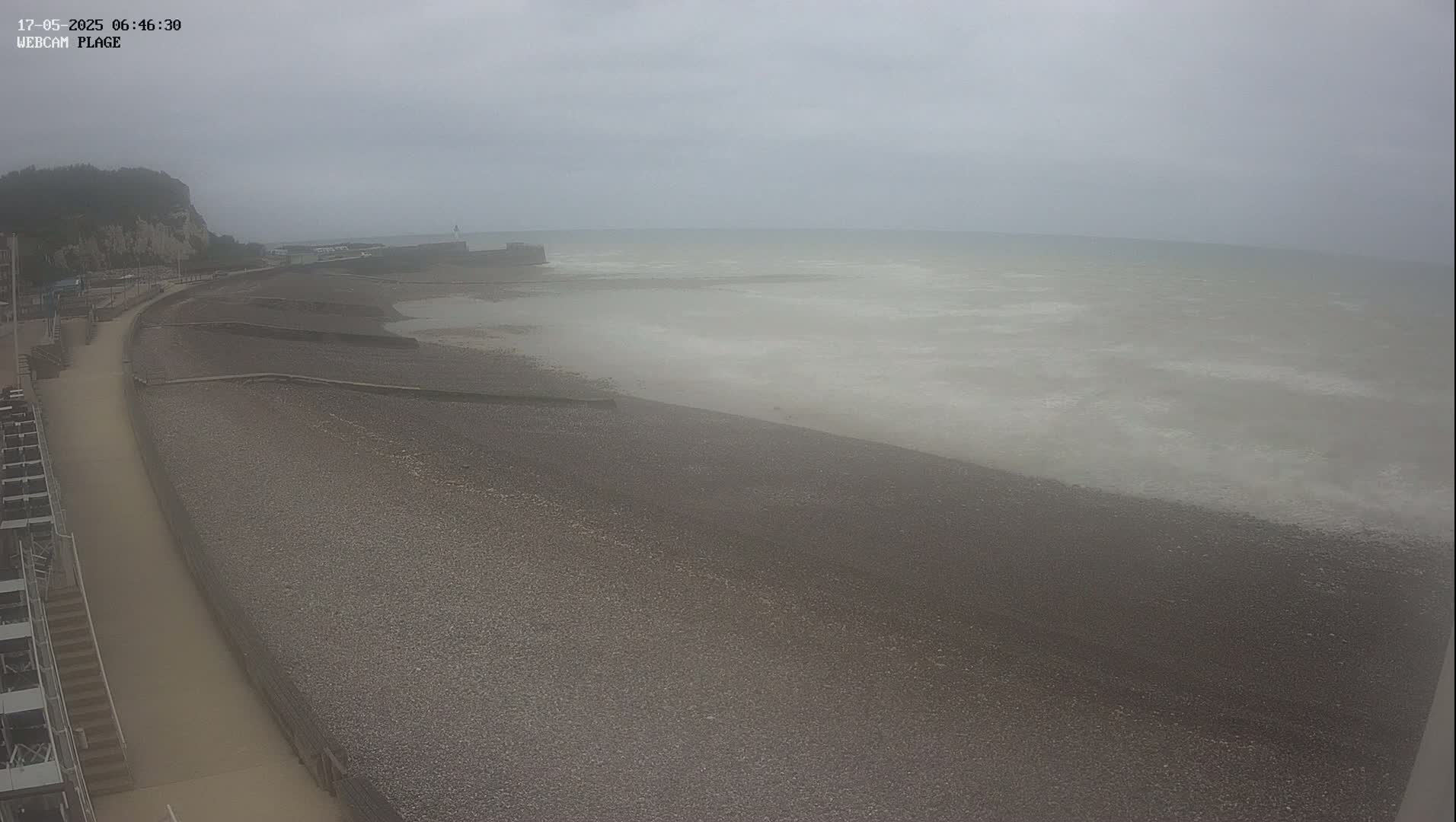 Plage de Saint-Valery-en-Caux  Beach Live Cam - Dieppe, Seine-Maritime, Normandie, France