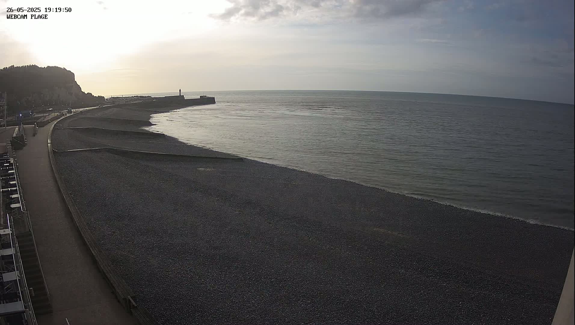 Plage de Saint-Valery-en-Caux  Beach Live Cam - Dieppe, Seine-Maritime, Normandie, France