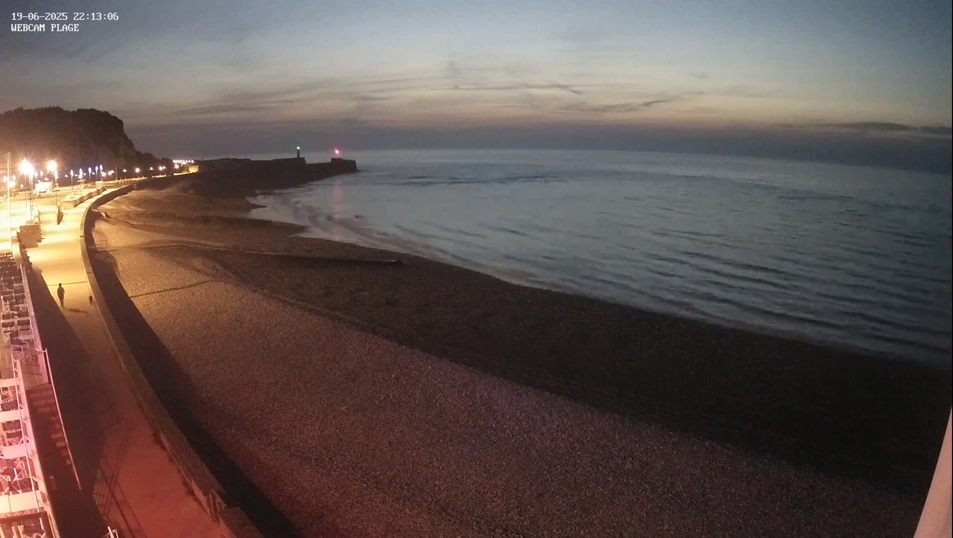 Plage de Saint-Valery-en-Caux  Beach Live Cam - Dieppe, Seine-Maritime, Normandie, France