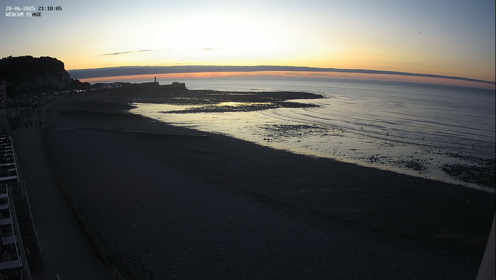 Plage de Saint-Valery-en-Caux  Beach Live Cam - Dieppe, Seine-Maritime, Normandie, France