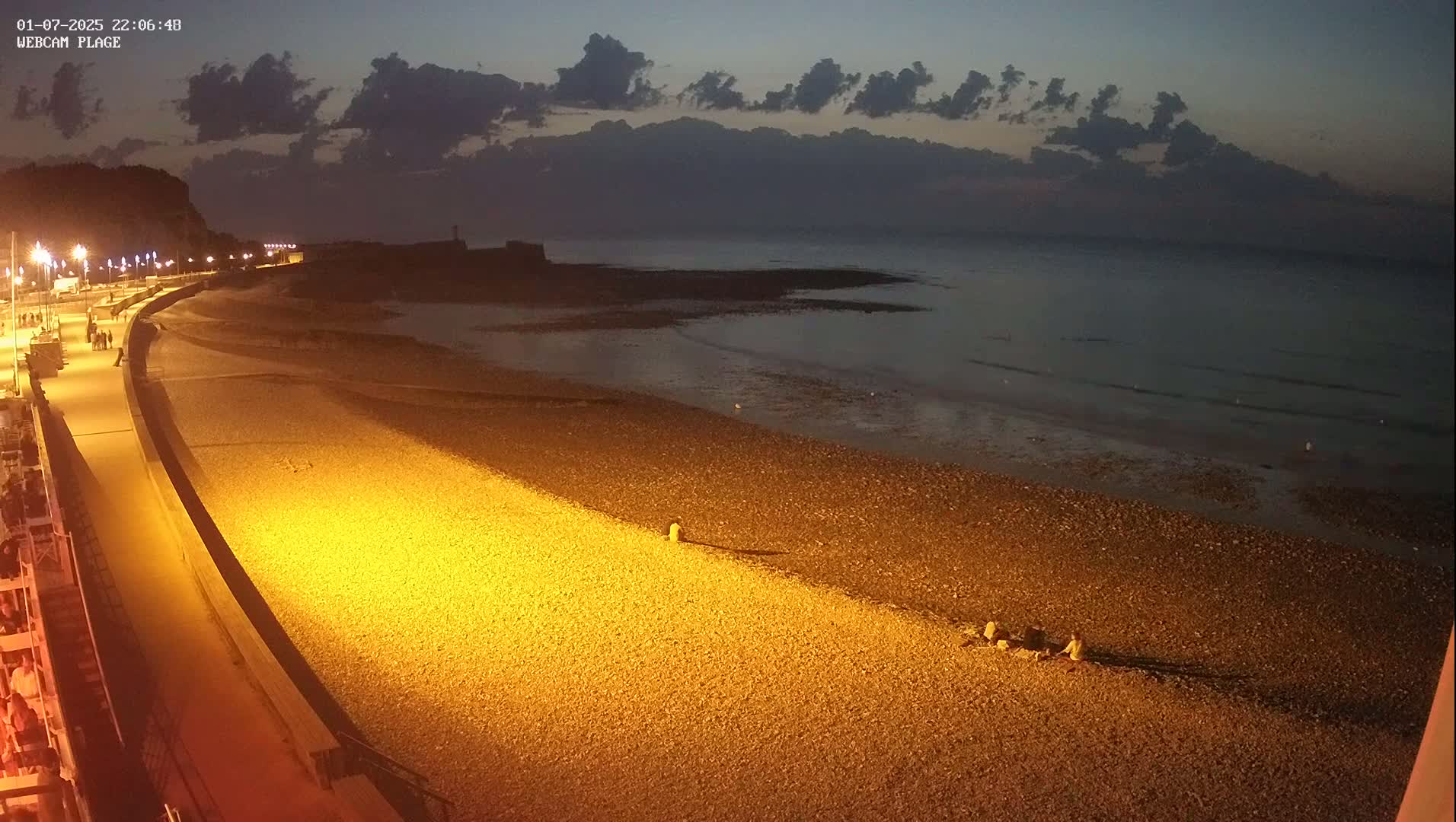 Plage de Saint-Valery-en-Caux  Beach Live Cam - Dieppe, Seine-Maritime, Normandie, France