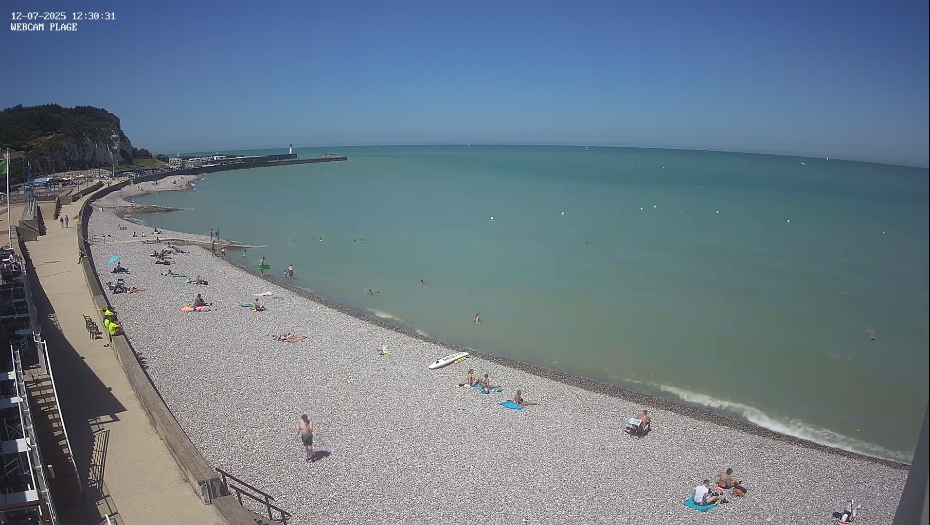 Plage de Saint-Valery-en-Caux  Beach Live Cam - Dieppe, Seine-Maritime, Normandie, France