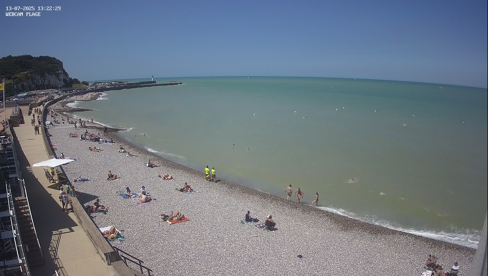 Plage de Saint-Valery-en-Caux  Beach Live Cam - Dieppe, Seine-Maritime, Normandie, France