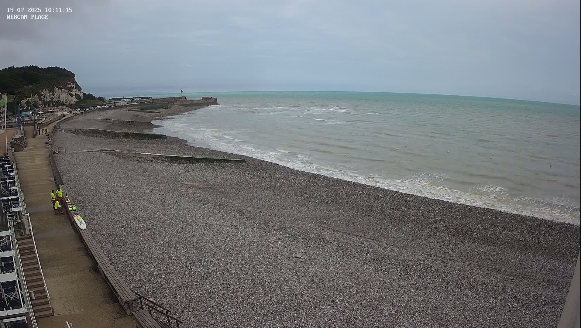 Plage de Saint-Valery-en-Caux  Beach Live Cam - Dieppe, Seine-Maritime, Normandie, France