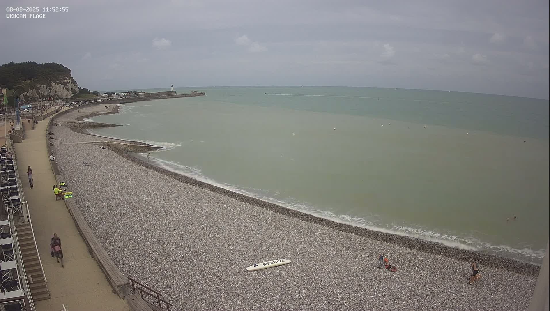 Plage de Saint-Valery-en-Caux  Beach Live Cam - Dieppe, Seine-Maritime, Normandie, France