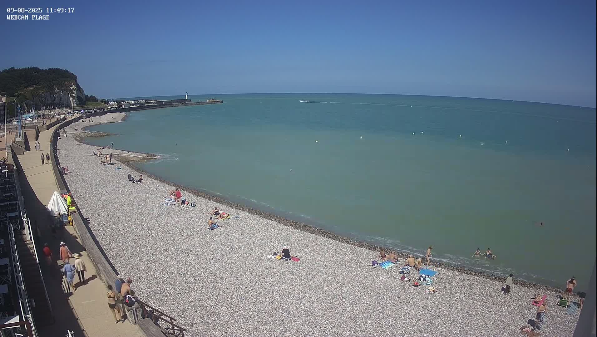 Plage de Saint-Valery-en-Caux  Beach Live Cam - Dieppe, Seine-Maritime, Normandie, France