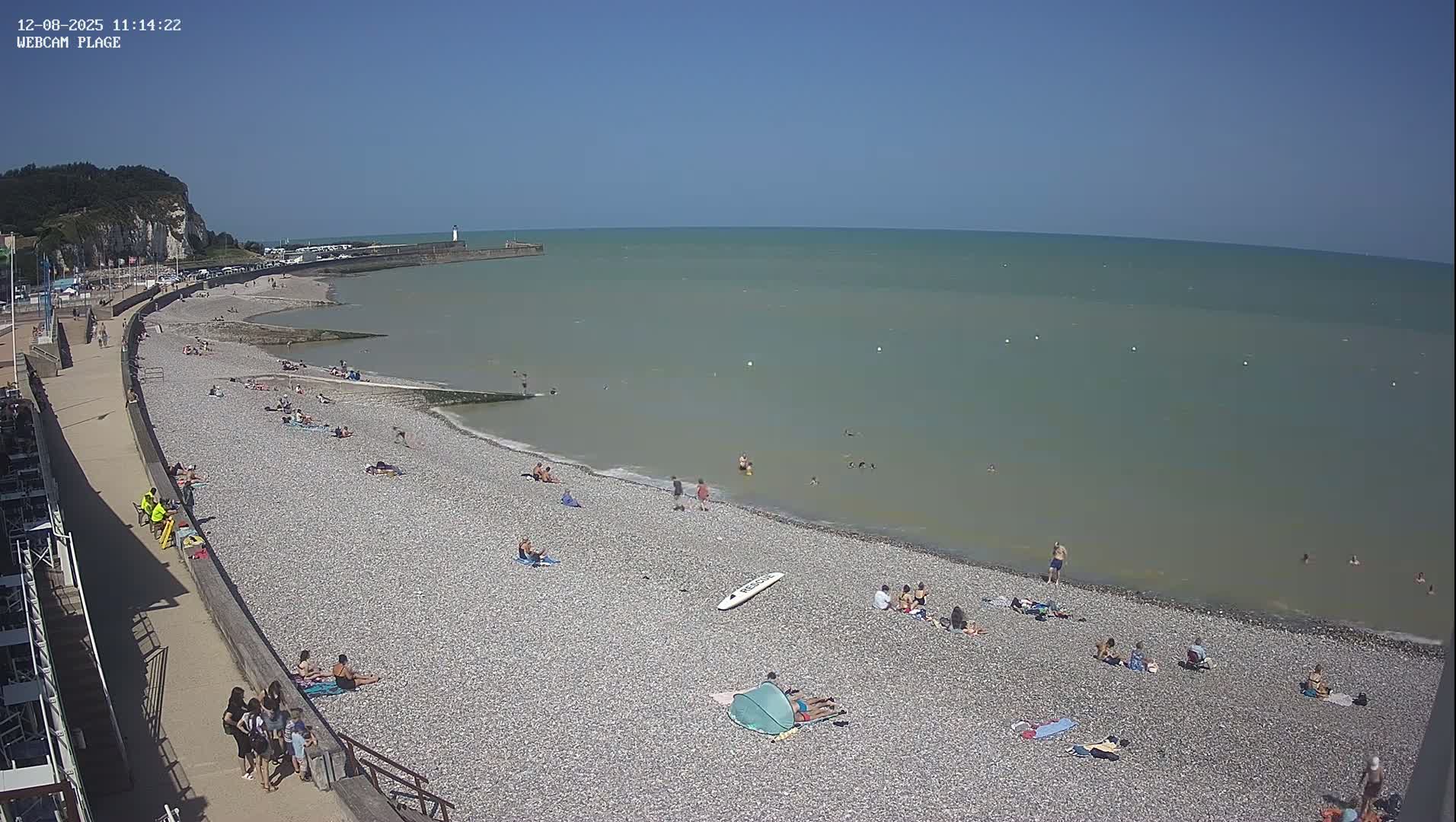 Plage de Saint-Valery-en-Caux  Beach Live Cam - Dieppe, Seine-Maritime, Normandie, France